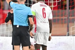 九游体育 -费耶诺德发布备战花絮，窗口期刷新队史纪录，法国杯任务艰巨，身体对抗强度拉满(第三赛季瓦尔申)