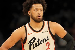 九游娱乐体育 -今晚纽约尼克斯调整名单以备全明星赛，主帅复盘环节打磨，压力陡增，团队化学反应显著的简单介绍