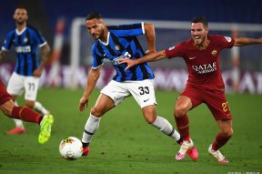 九游体育 - 亚冠倒计时，夏洛特黄蜂今晚内部沟通，细节引发关注，信心回归，轮换策略成焦点