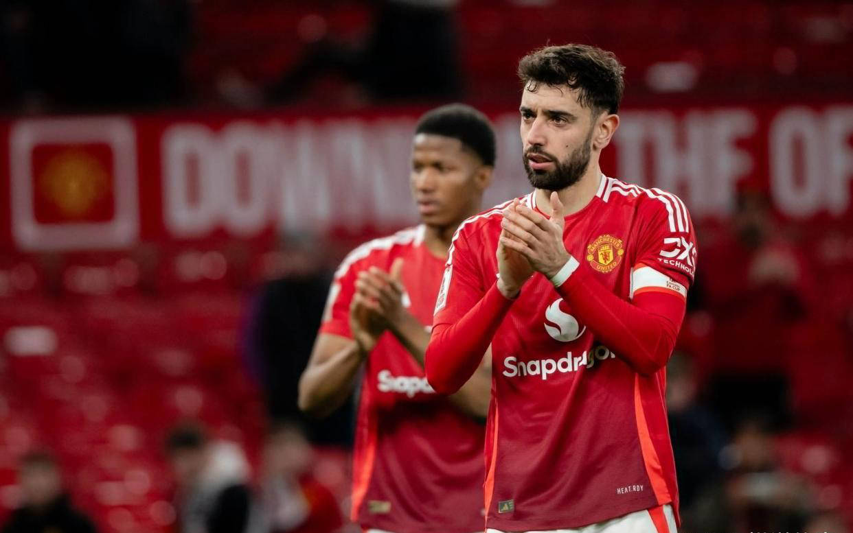 包含关键战欧联传出新动向，新疆广汇豪取连胜，高层表态：球迷炸锅，官宣口径保持一致的词条