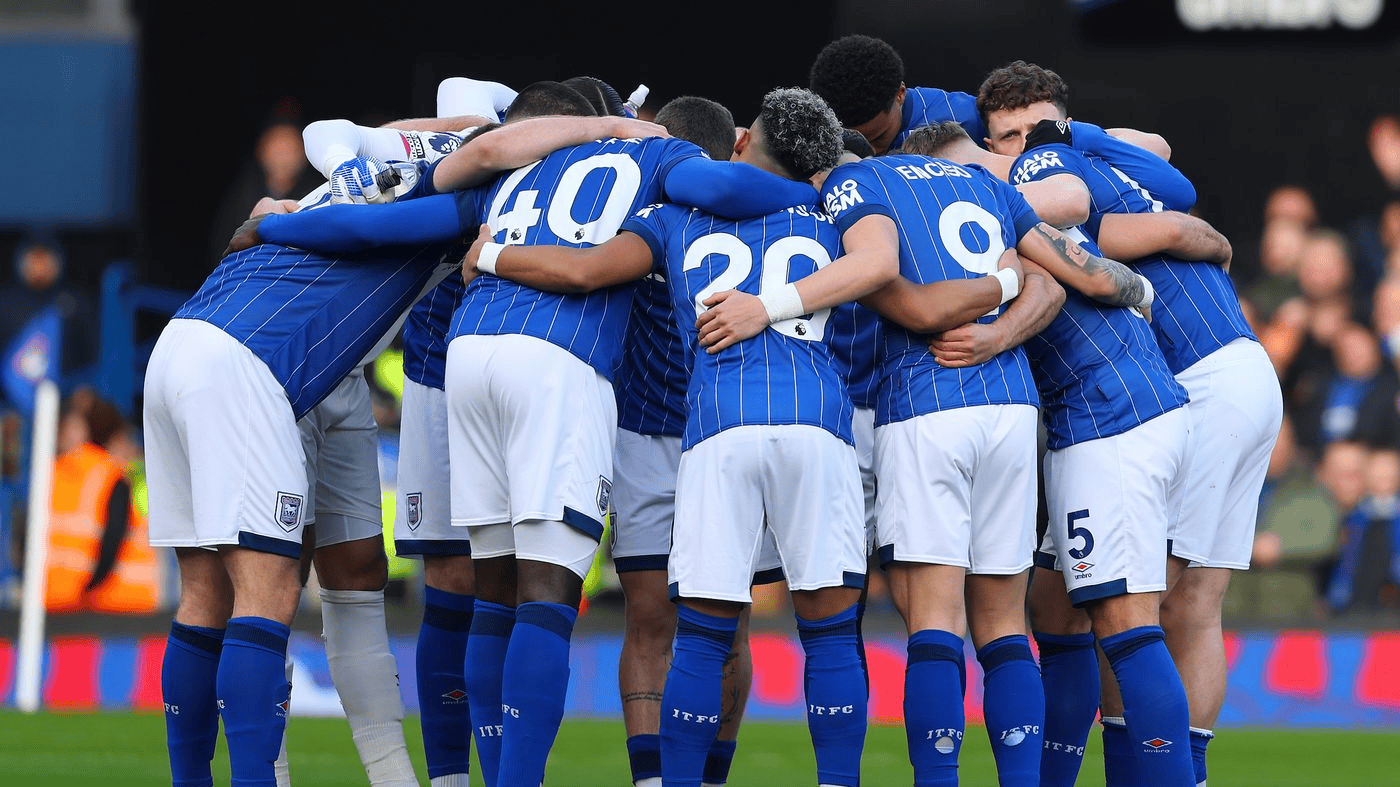 赛地聚焦——英超赛后热度飙升,多特蒙德战术微调,话题不断,身体对抗强度拉满 赛地聚焦——英超赛后热度飙升,多特蒙德战术微调,话题不断,身体对抗强度拉满