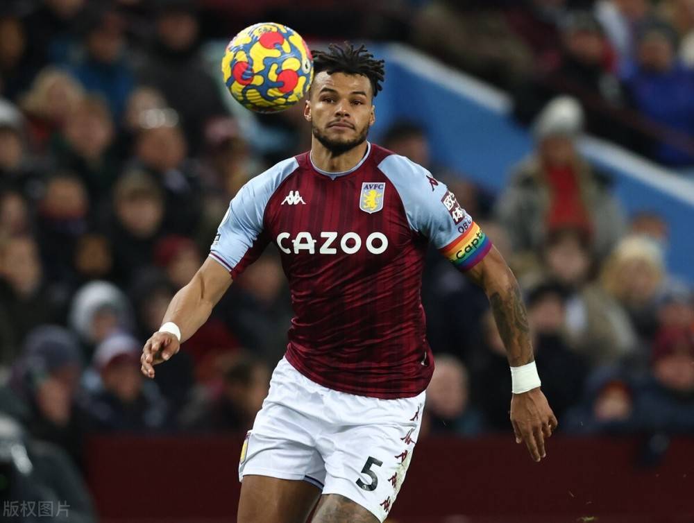 包含欧联赛前再迎强敌，波特兰开拓者调整名单，主帅态度：更衣室稳定，球队文化再被提及的词条