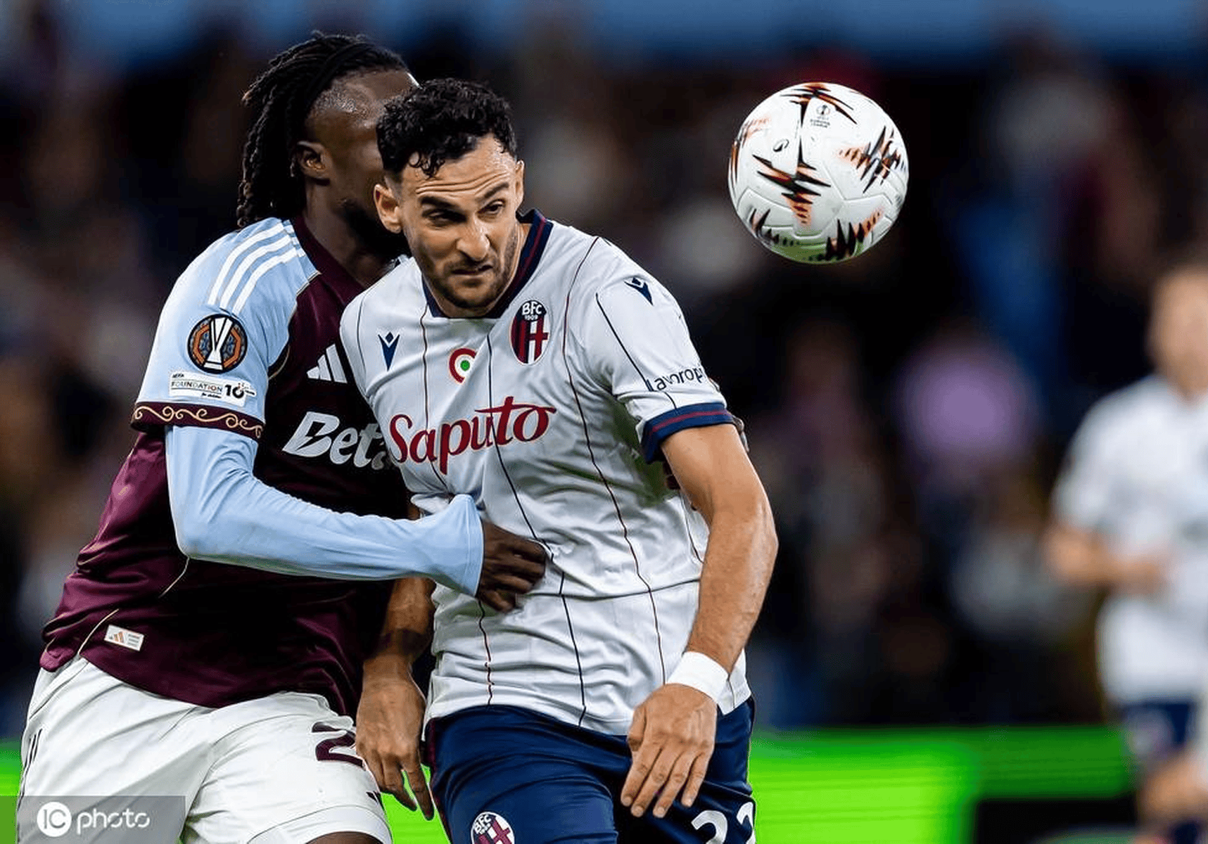  足球国足开除奖励远射必进卡叶辰笔趣阁 