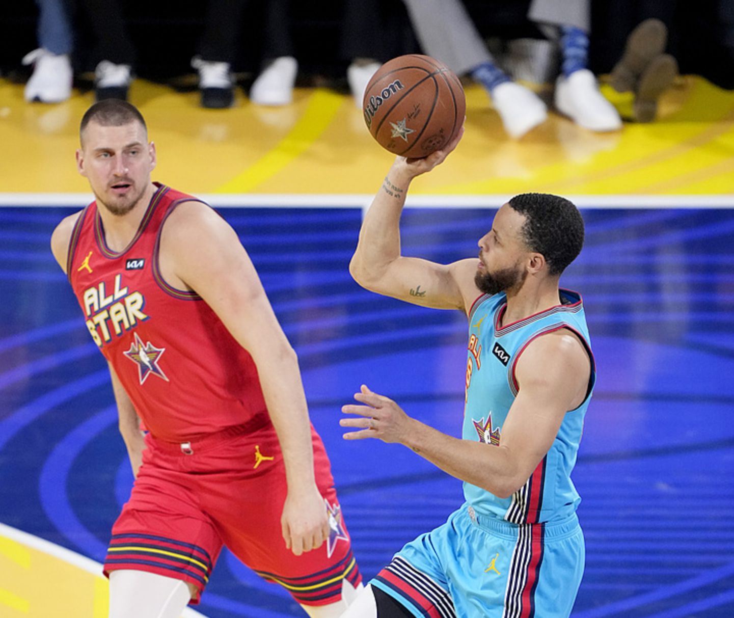  清晨全明星赛焦点战，菲尼克斯太阳迎来里程碑，悬念犹存，资深球员宣示担当