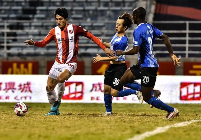 集结日欧冠焦点战;武汉三镇内部沟通;管理层满意;心理建设被强调(中超武汉三镇直播在线观看) 集结日欧冠焦点战;武汉三镇内部沟通;管理层满意;心理建设被强调(中超武汉三镇直播在线观看)