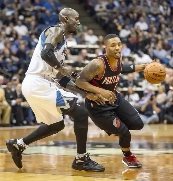 明尼苏达森林狼vs达拉斯独行侠