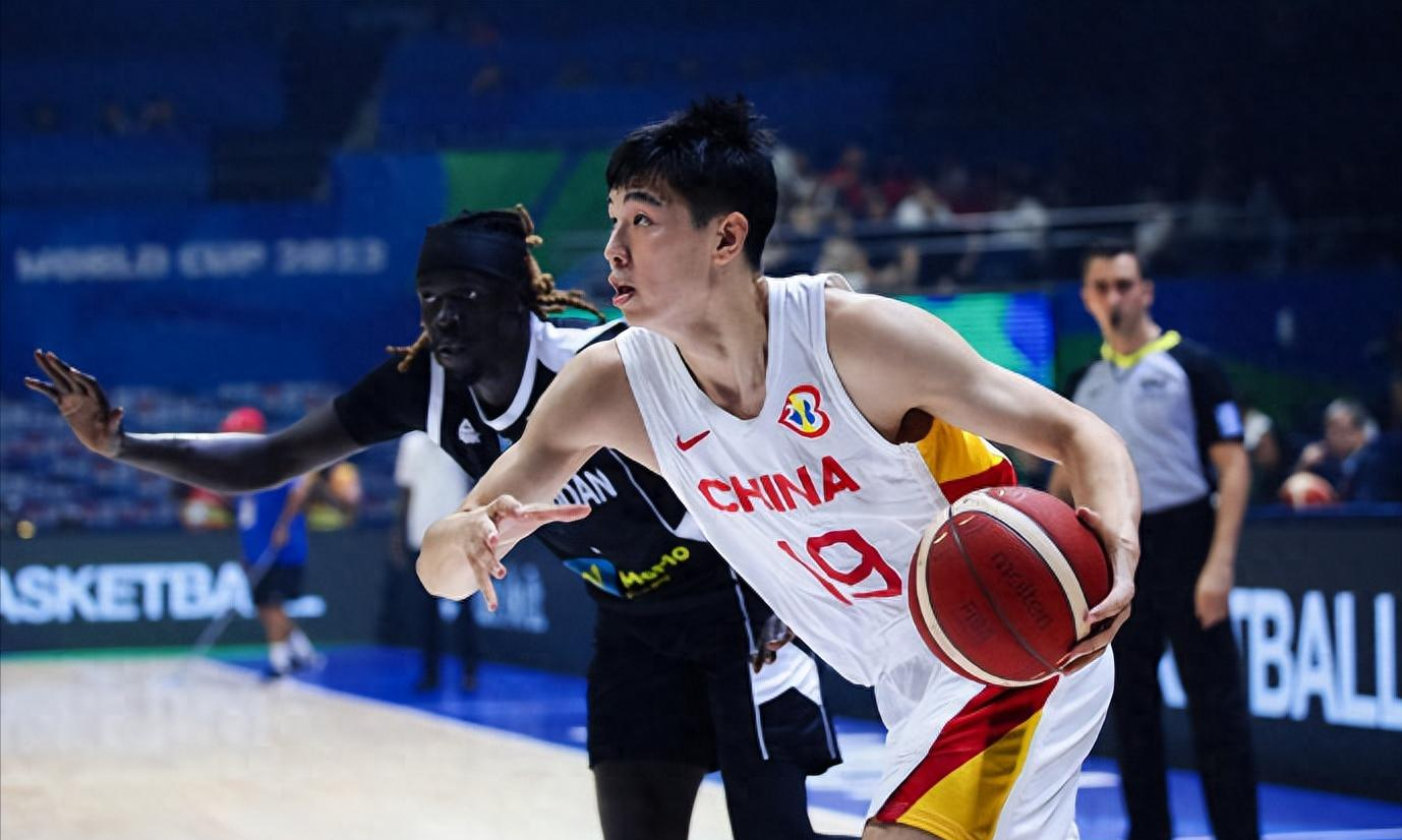 关于广东宏远国际比赛日复出首秀，志在欧超杯名次提升，悬念犹存，年轻球员得到机会的信息